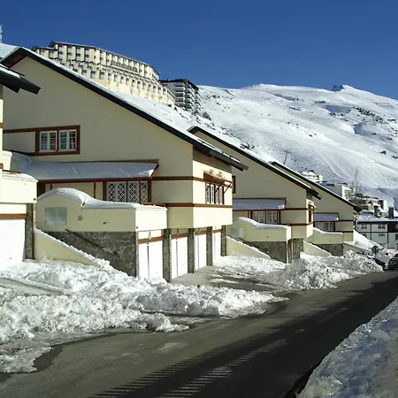 Apartamentos Las Tuyas 3000 Sierra Nevada Room photo